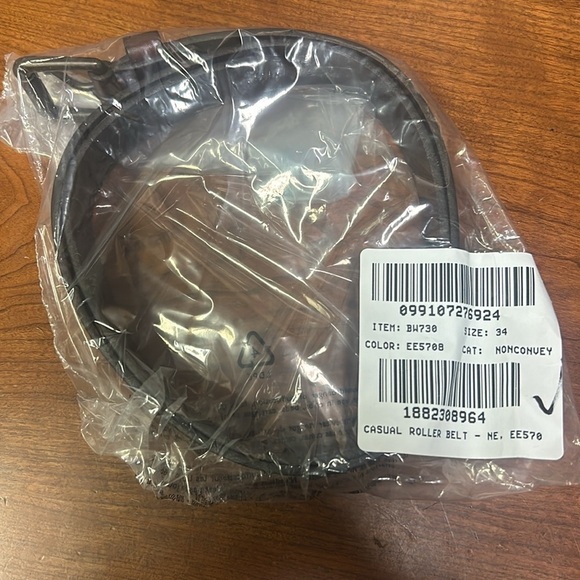 J Crew Leather roller belt BW730 - Picture 3 of 3